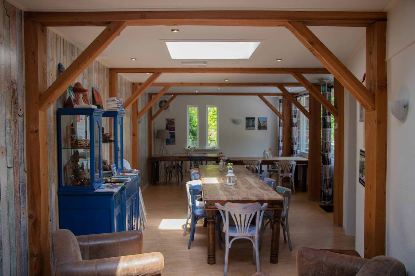 Charakteristisches Ferienhaus für 21 Personen mit Blick auf die Drents-Friese-Wolke in Nationalpark Dwingelderveld
