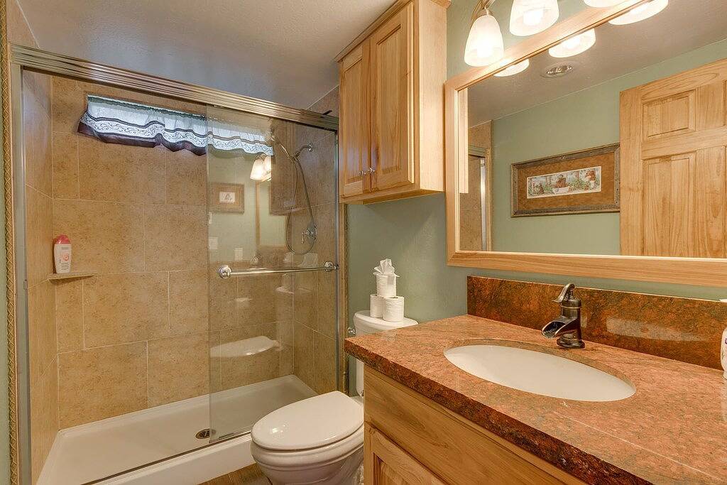 Ganze Wohnung, Die Honeymoon Lodge, Einheit H (-H in Kingsbury, Heavenly