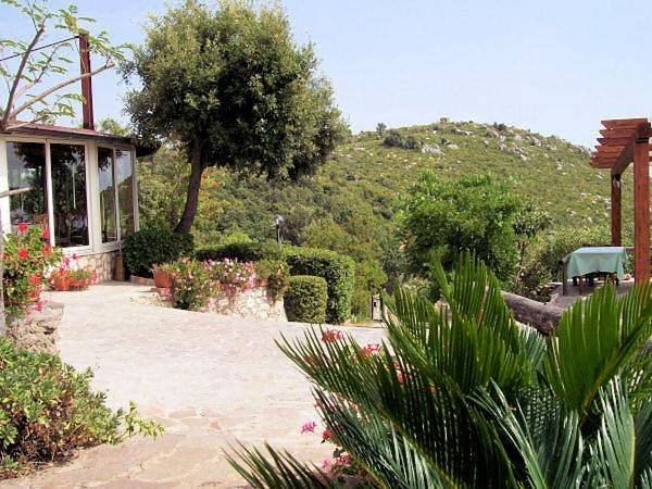 Double Room in Maranola, Formia
