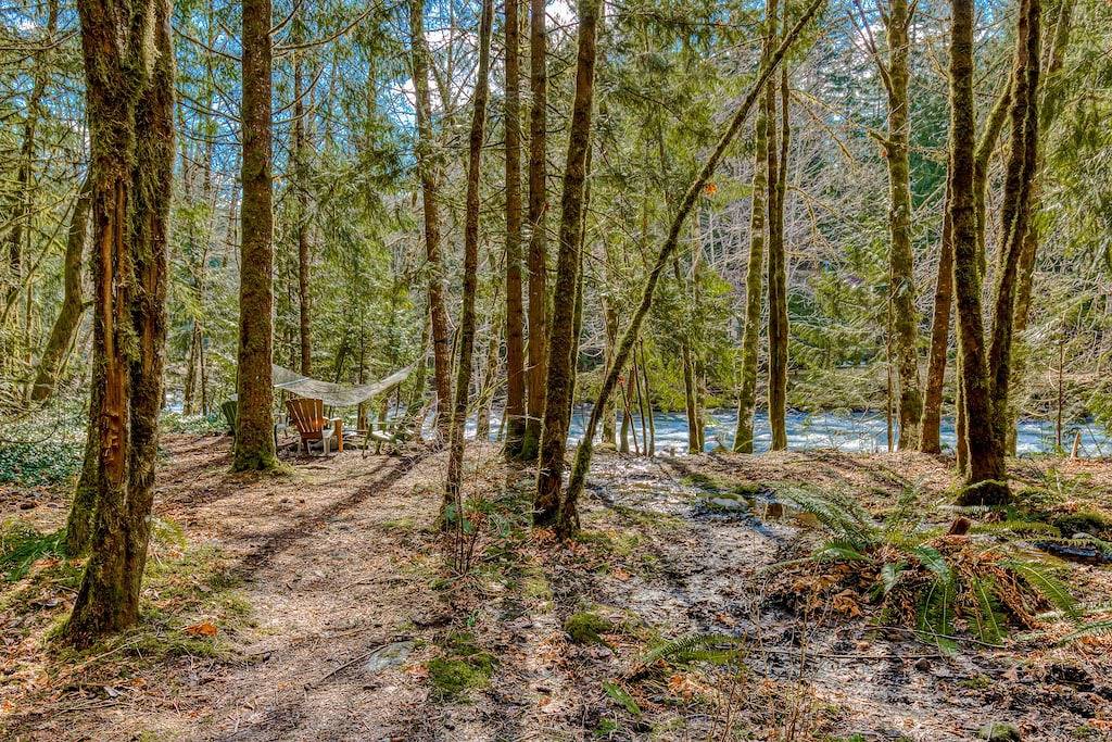 Vacation House for 7 Guests in Mount Hood Village, Mount Hood