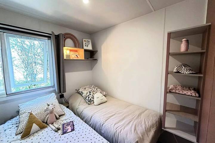 Mobil home pour 7 personnes dans Garde-Colombe - 2