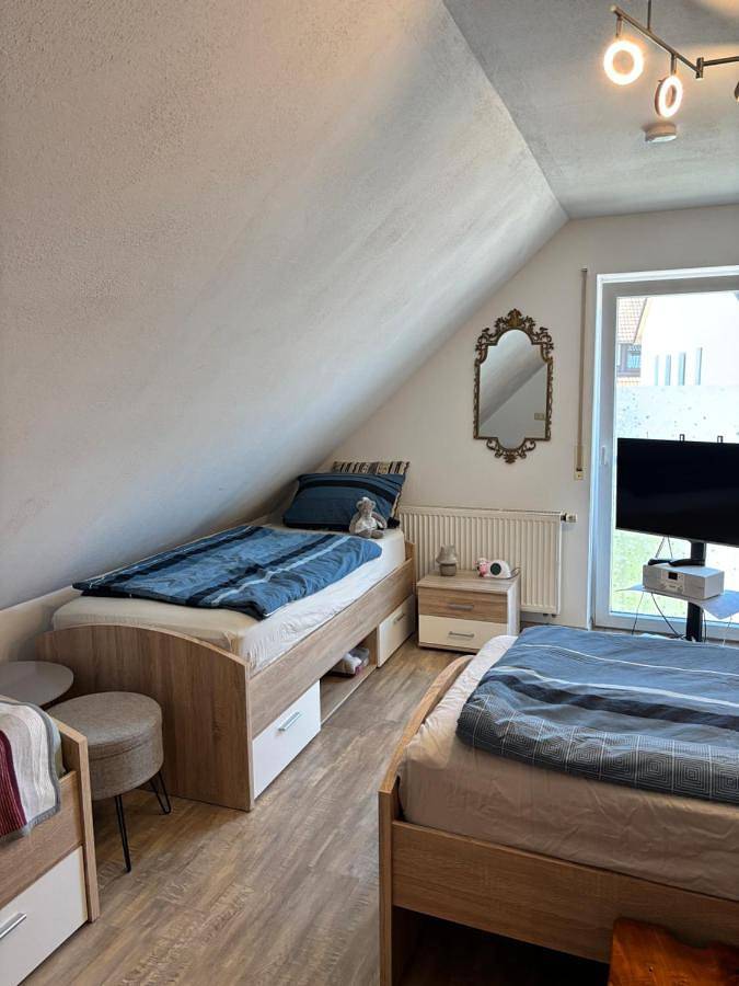 Ferienwohnung für 5 Personen, mit Balkon und Terrasse sowie Sauna und Seeblick in Muhr am See - 4