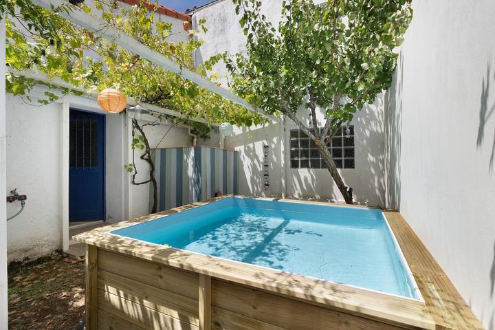 Maison de vacances pour 10 personnes, avec jardin et jacuzzi au Parc Naturel Régional du Marais poitevin