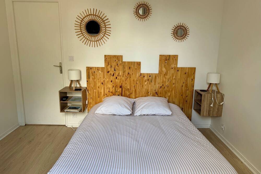 Ganze Wohnung, Cosy F2 History in Milly-la-Forêt, Parc naturel régional du Gâtinais français