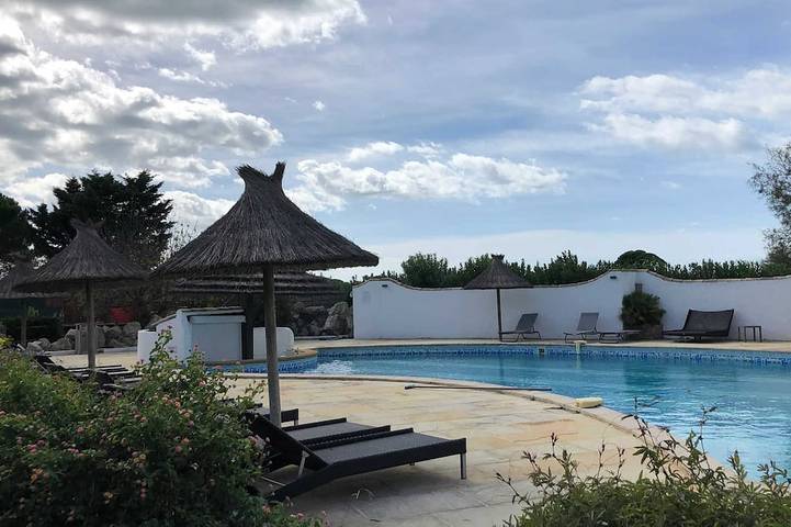 Maison de vacances pour 2 personnes, avec terrasse et piscine