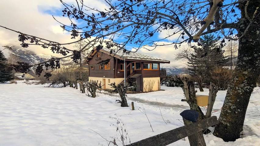 Chalet pour 8 personnes, avec jardin et vue à Puy-Saint-Vincent