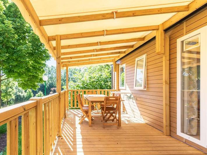 Camping de la Haute Sioule - Mobilheim 4 personen - Mobilheim Mit 2 Schlafzimmern in Saint-Bonnet-près-Orcival, Regionaler Naturpark Volcans d'Auvergne