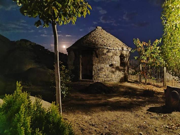 Casa rural para 6 personas, con Terraza y Jardín además de Piscina y Vistas en Narrillos de San Leonardo - 2