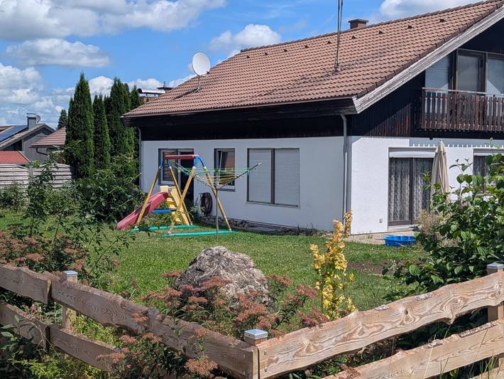 Ferienwohnung für 4 Personen, mit Terrasse und Garten in Weiler-Simmerberg