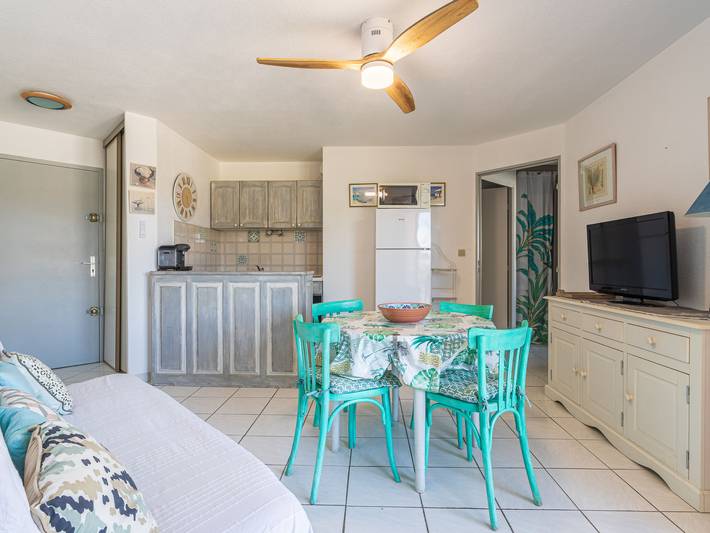 Gîte pour 4 personnes, avec jardin et terrasse, animaux acceptés dans Plage Miramar - 4