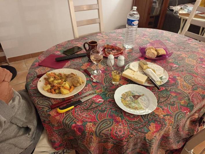 Gîte pour 2 personnes, avec terrasse à Tourouzelle - 2