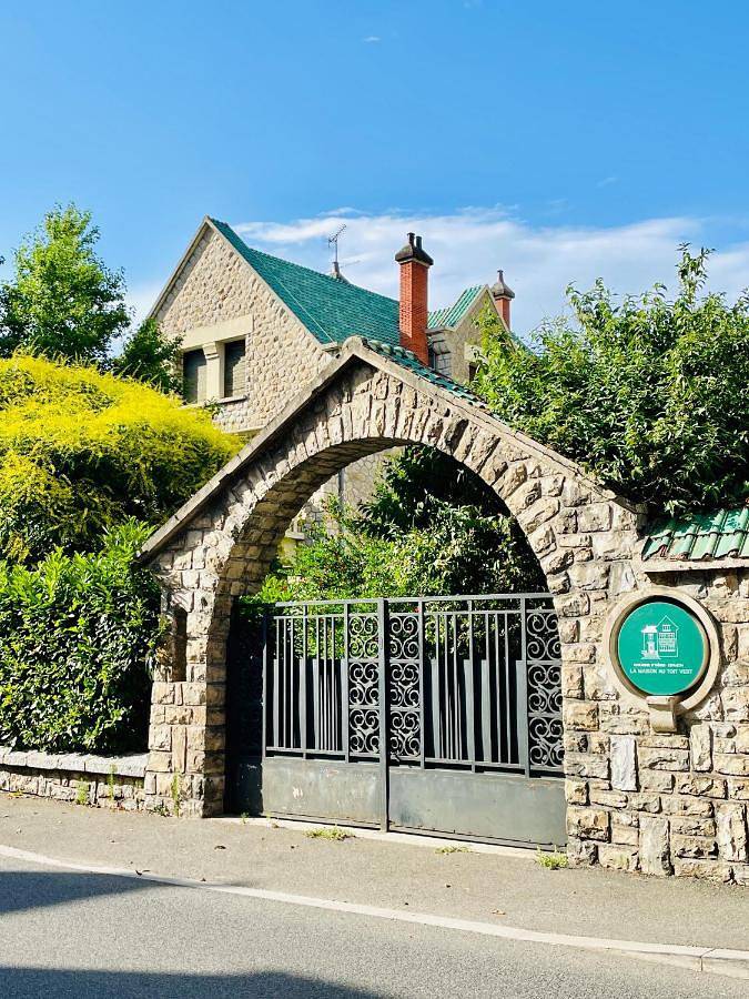 Gîte pour 2 personnes, avec jardin ainsi que piscine et vue, animaux acceptés à Espalion - 4
