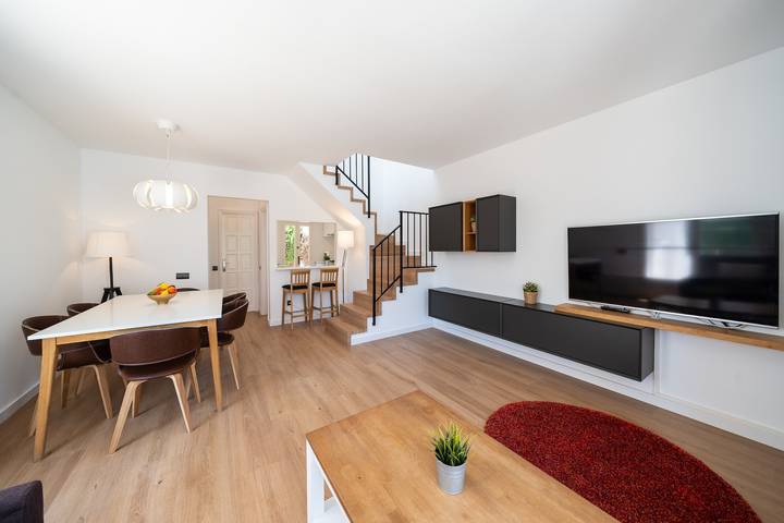 Chalet para 6 personas, con terraza y jardín, Se admiten mascotas en la Costa Brava - 4