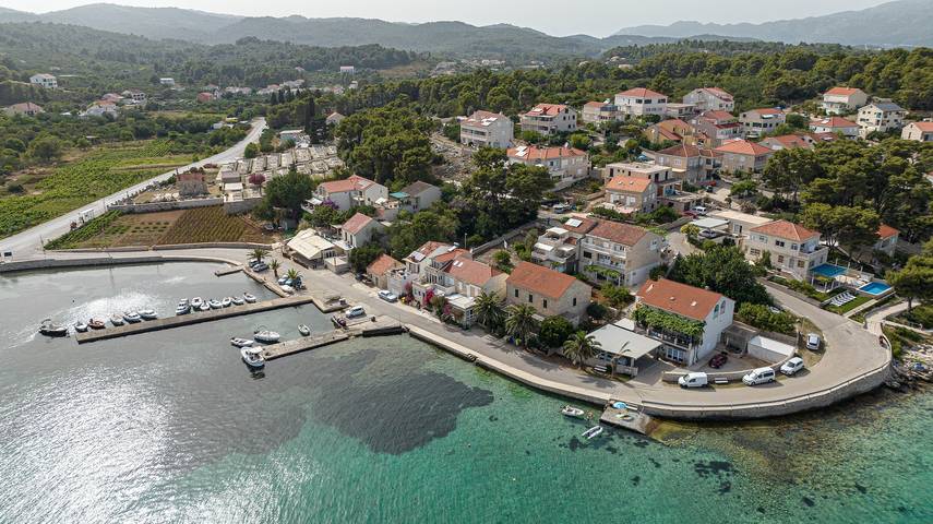 Ganze Wohnung, 1-Zimmer-Ferienwohnung am Strand Lumbarda (Korcula) A-4348-b in Lumbarda, Korcula