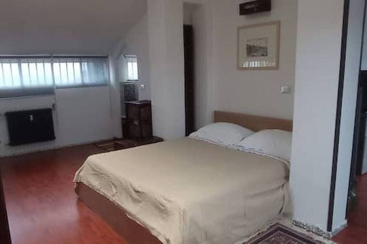 Appartement entier, Attic apartment ipatrizi in Moncalieri, Province de Turin