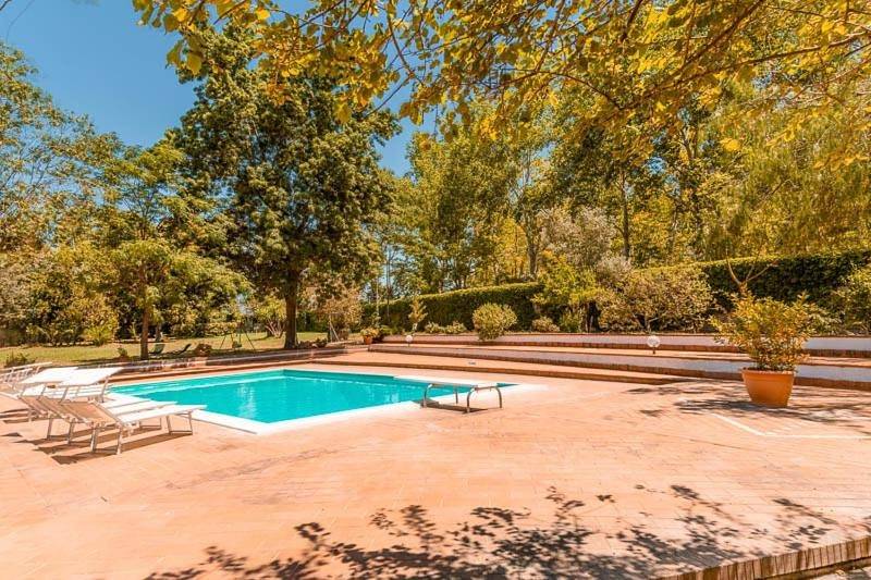 Villa in Eboli, Costa tirrenica Campania
