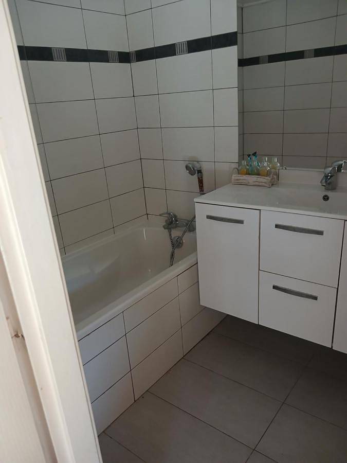 Maison d’hôte pour 2 personnes, avec Terrasse ainsi que Jardin et Vue à Voreppe