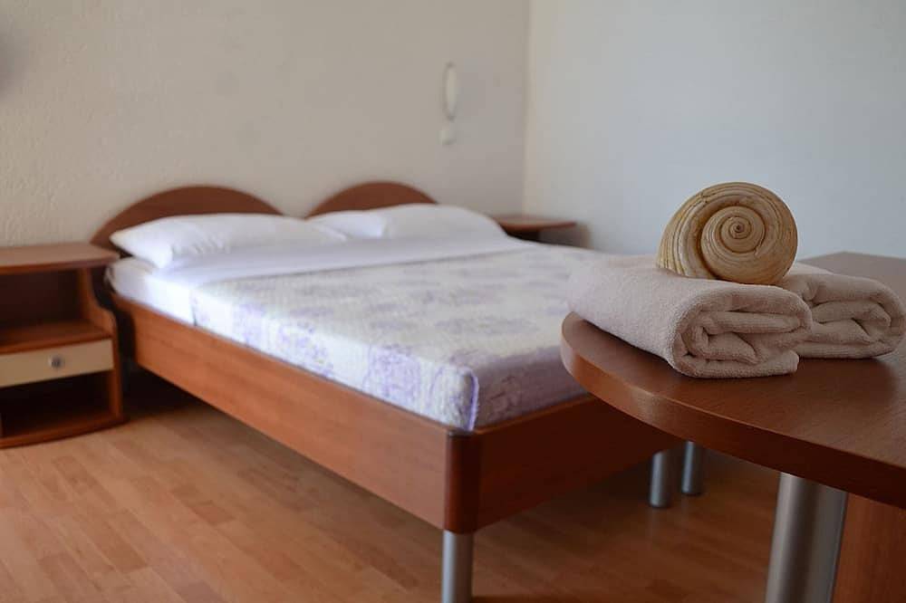Appartement entier, Retraite avec vue sur la mer à Celina in Céline, Omiš-Riviera