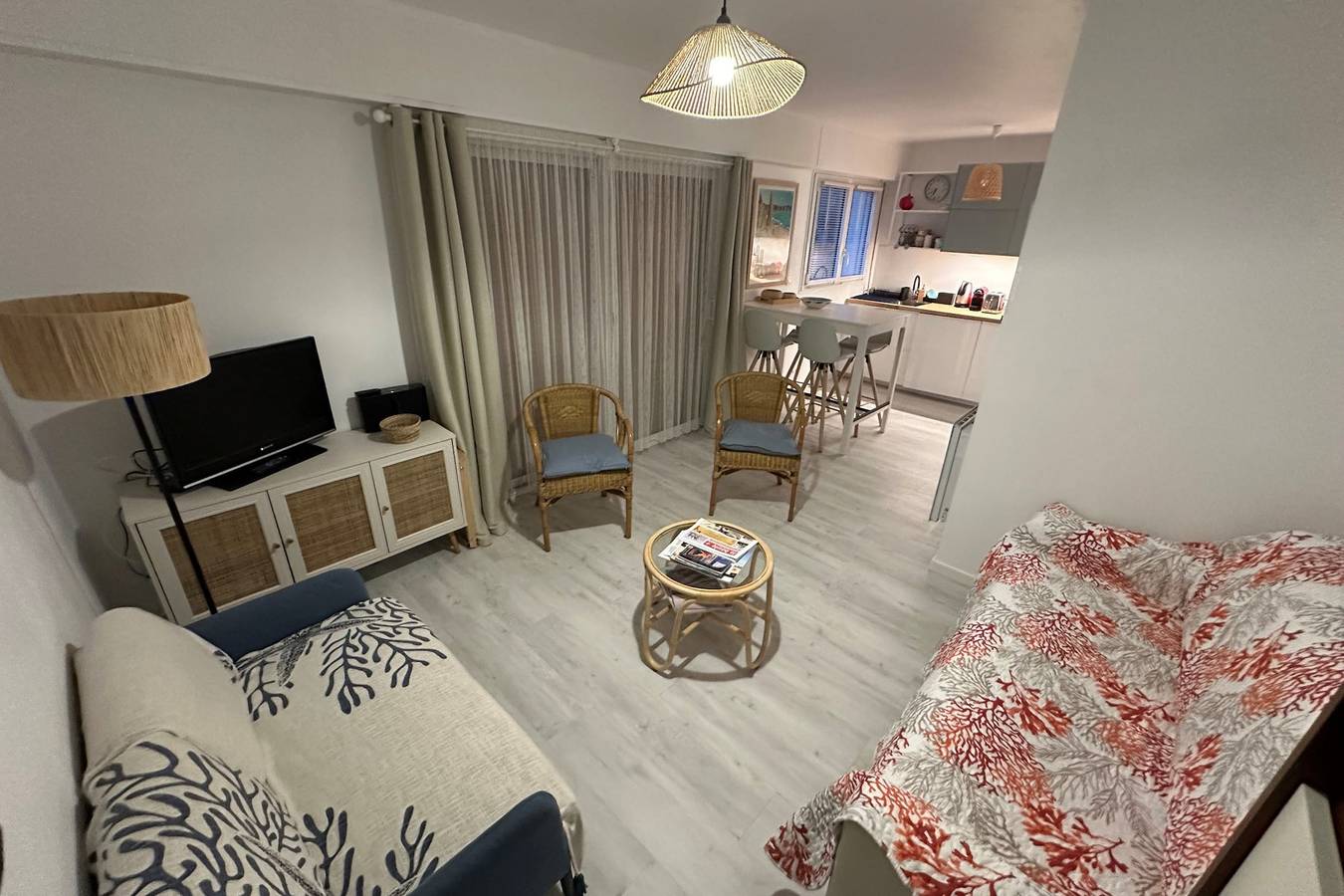 Entire studio, Studio with balcony - 2 min beach and Aquabaule in La Baule-Escoublac, Côte d'Amour