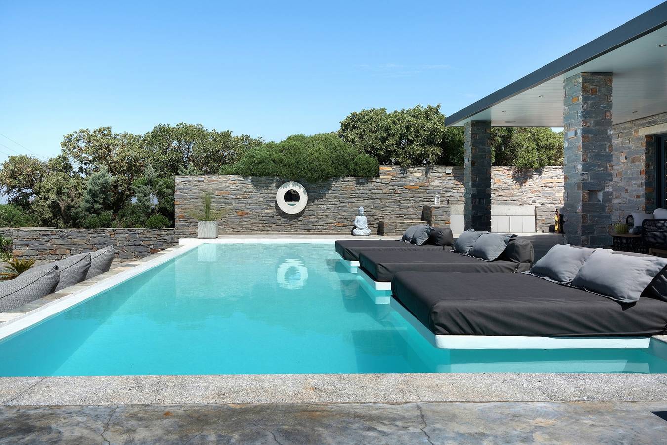 Appartement 'Drys Il' avec vue sur la mer, Wi-Fi et climatisation in Kea