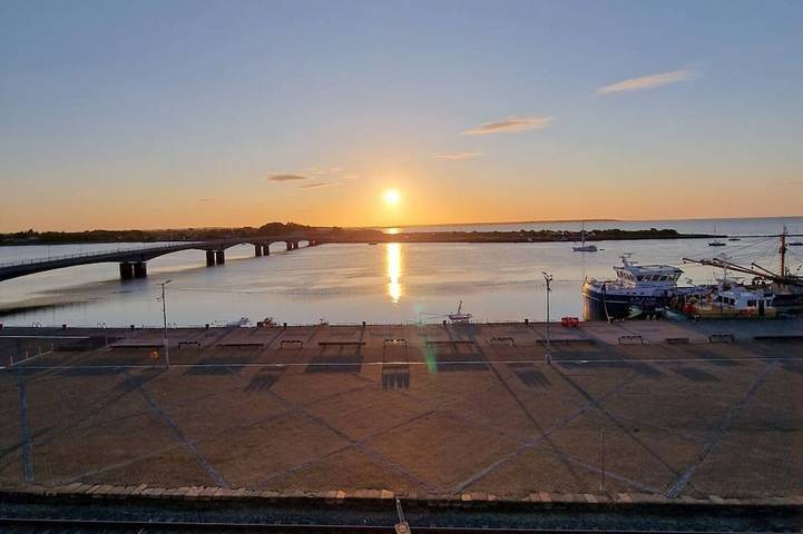 Bed and breakfast for 3 people in Ireland
