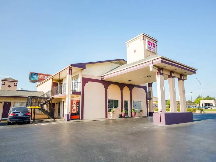 Apartamento entero, Cama tamaño king | Para fumadores | Texarkana, Texas in Texarkana, Arkansas