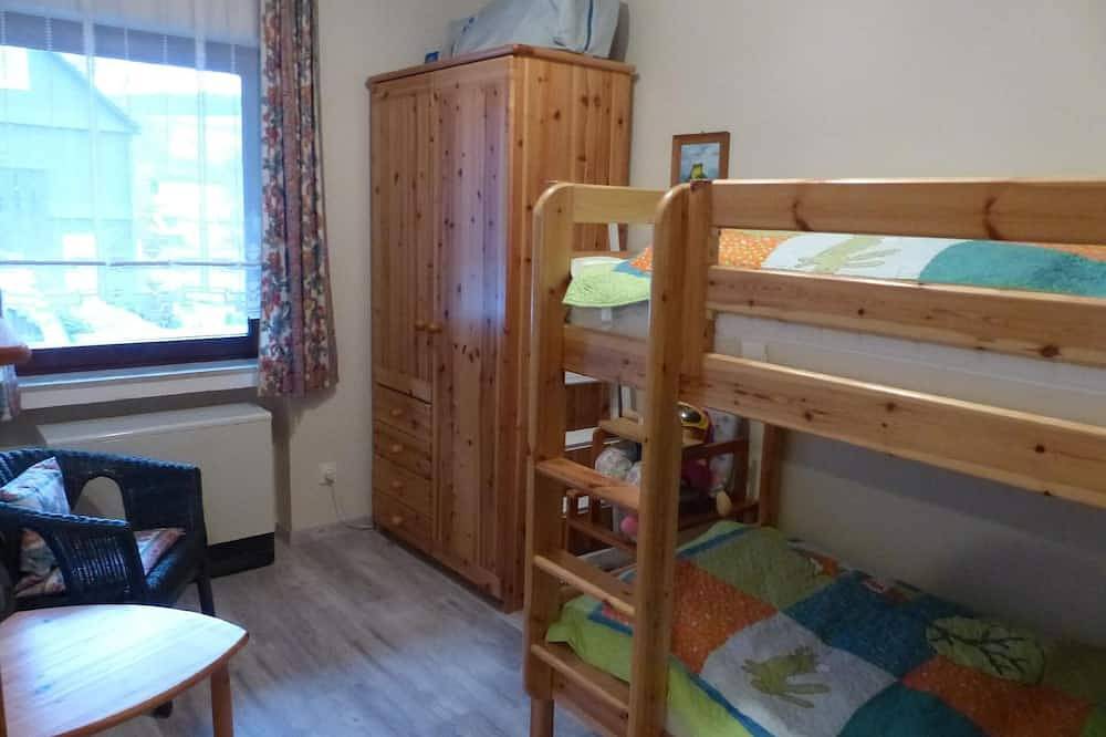 Ganze Wohnung, Ferienwohnung mit privatem Balkon in Hildfeld, Winterberg