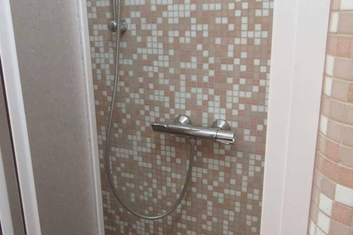 Apartamento entero, Apartamento de vacaciones en el paseo marítimo de Csopak in Csopak, Balatonfüredi járás