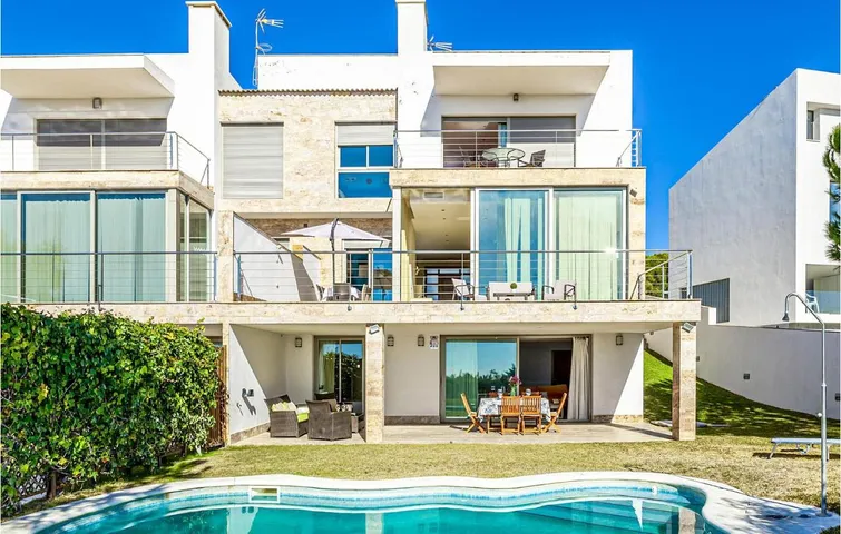 Holiday home for 8 people, with pool - 1