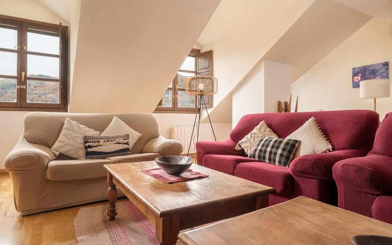 Gîte pour 8 personnes, avec vue sur le lac et balcon à Panticosa - 2