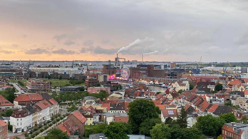 Ferienwohnung für 3 Personen, mit Terrasse und Garten sowie Ausblick
