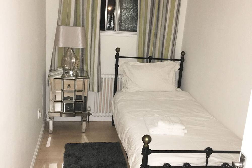 Very quiet area, close to Peterborough Hospital in Peterborough