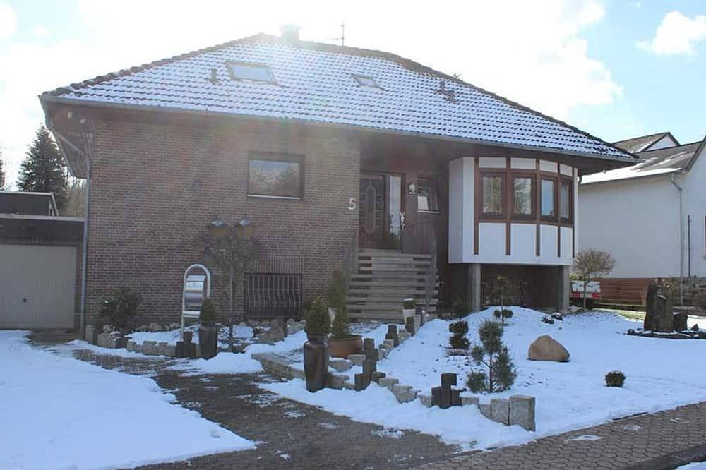 Ganze Wohnung, Ferienwohnung \"Waldblick\" - 1-Bett Wohnung in Montabaur, Lahn-Taunus