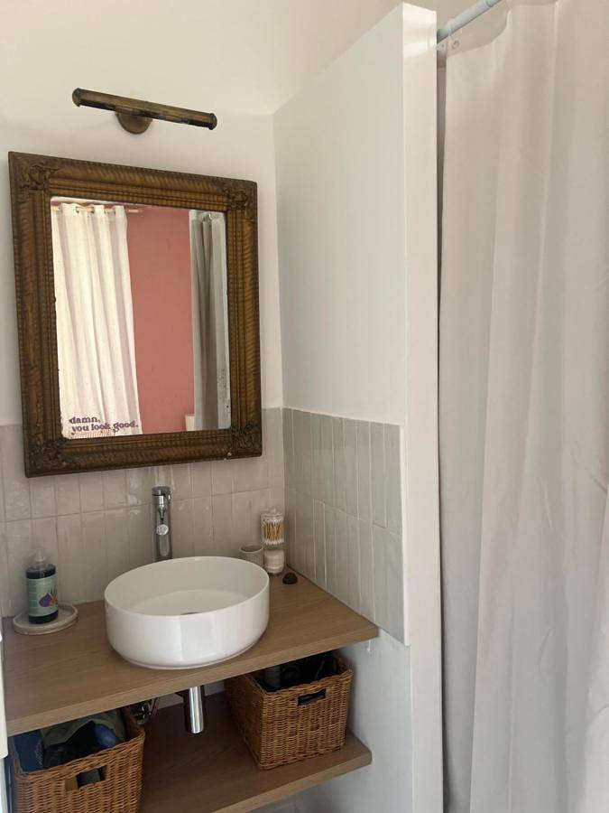 Double Room with Spa Bath in Saussan, Côte méditerranéenne (France)