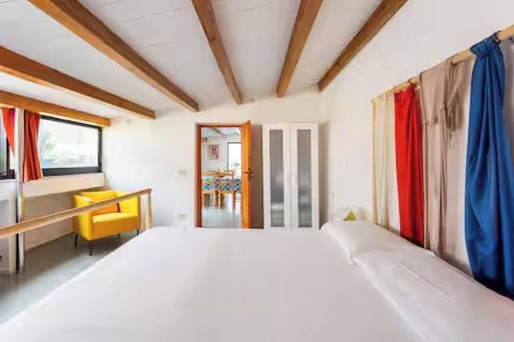 Entire apartment, Charming loft indipendent with terrace Teatro Massimo in Palermo, Palermo Province
