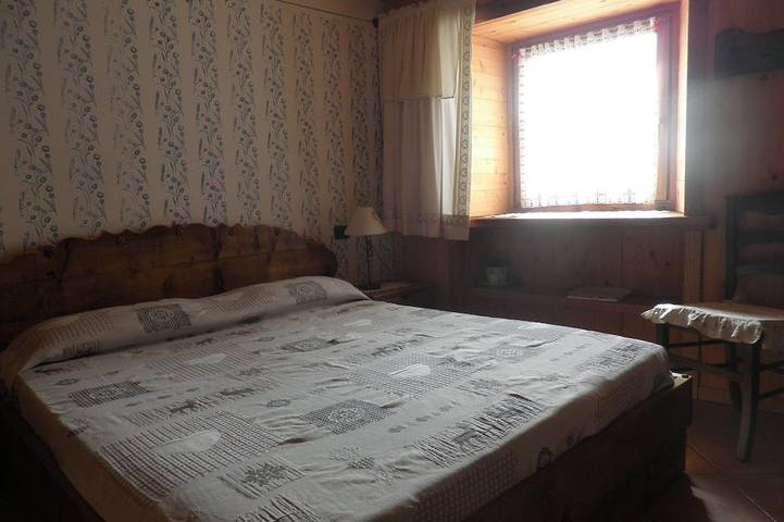 Location de vacances pour 4 personnes, avec jacuzzi et jardin, animaux acceptés à La Thuile - 2