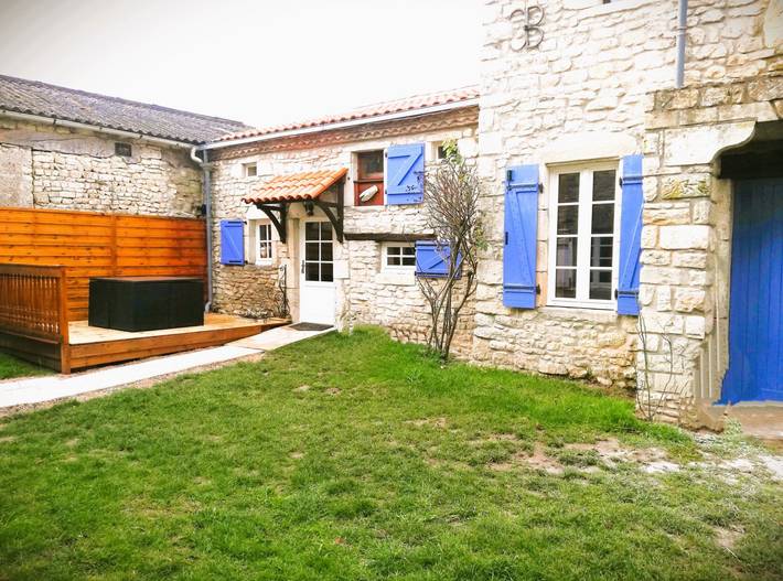 Gîte pour 4 personnes à Saint-Bonnet-de-Rochefort