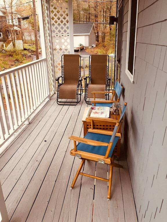 Ganze Wohnung, Charmante, malerische Wohnung 5 min. Gehen Sie zu Perkins Cove in York (Maine), York County