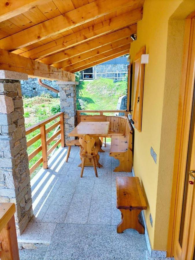 Bella Italia chalet in Comune di Massino Visconti, Lago Maggiore (Piemont)