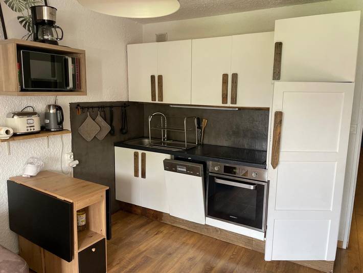 Gîte pour 4 personnes, avec balcon dans Office De Tourisme Des Deux Alpes Front De Neige - 2