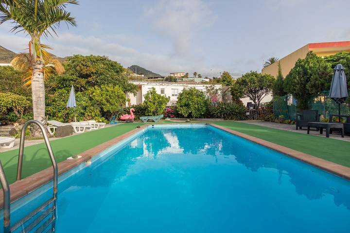Apartamento de vacaciones para 3 personas, con terraza además de vistas y vistas al mar en La Palma