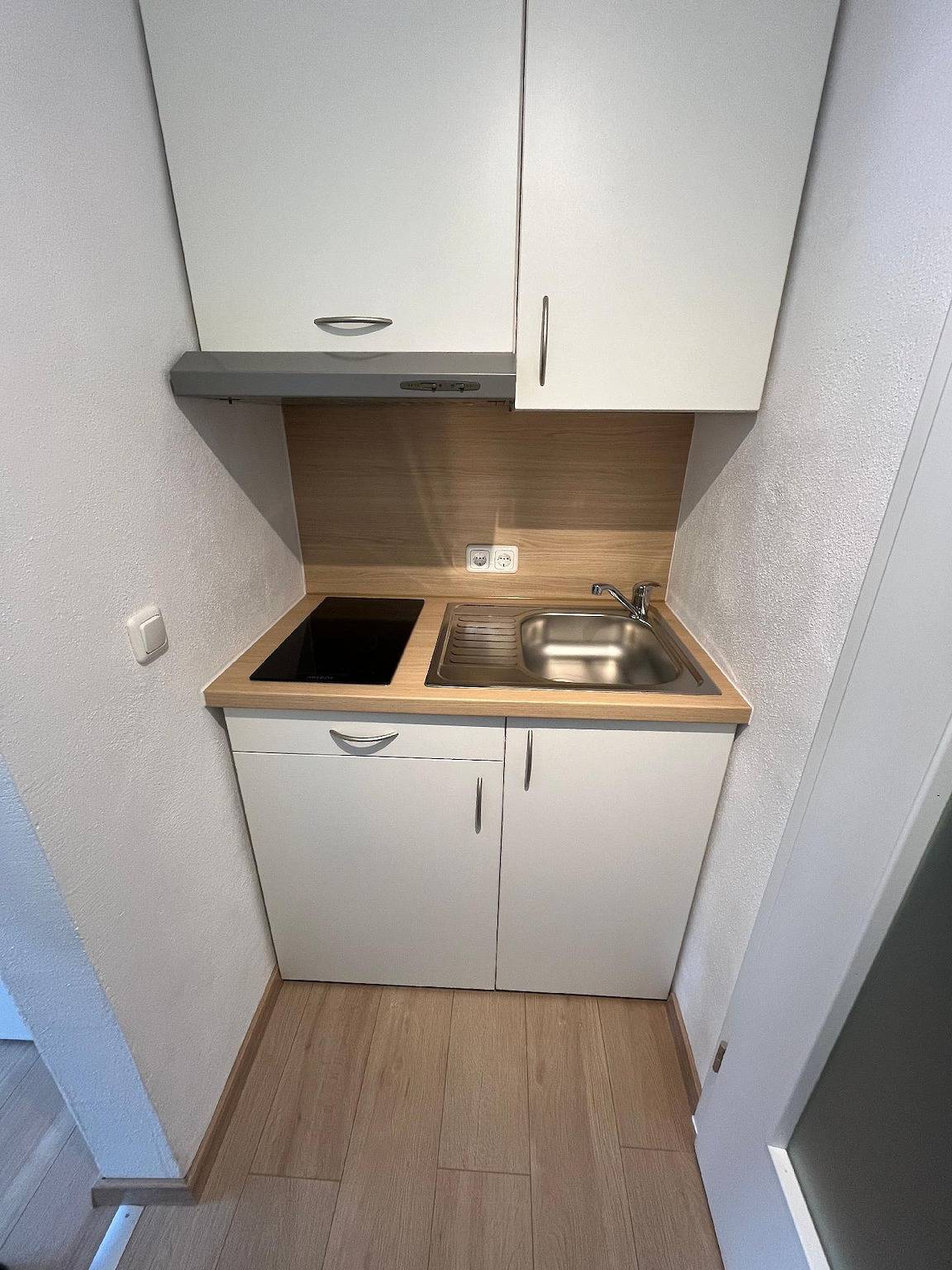 Ganze Ferienwohnung, Fewo "Haus Budinger" mit Wallbox in Alf, Traben-Trarbach und Umbegung