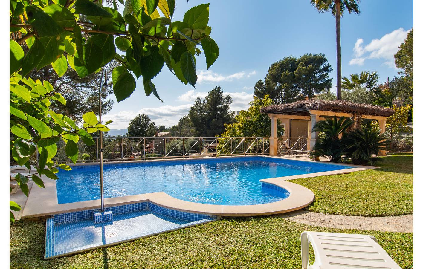 Relajante apartamento en Bunyola con piscina y WiFi in Buñola, Mallorca Oeste