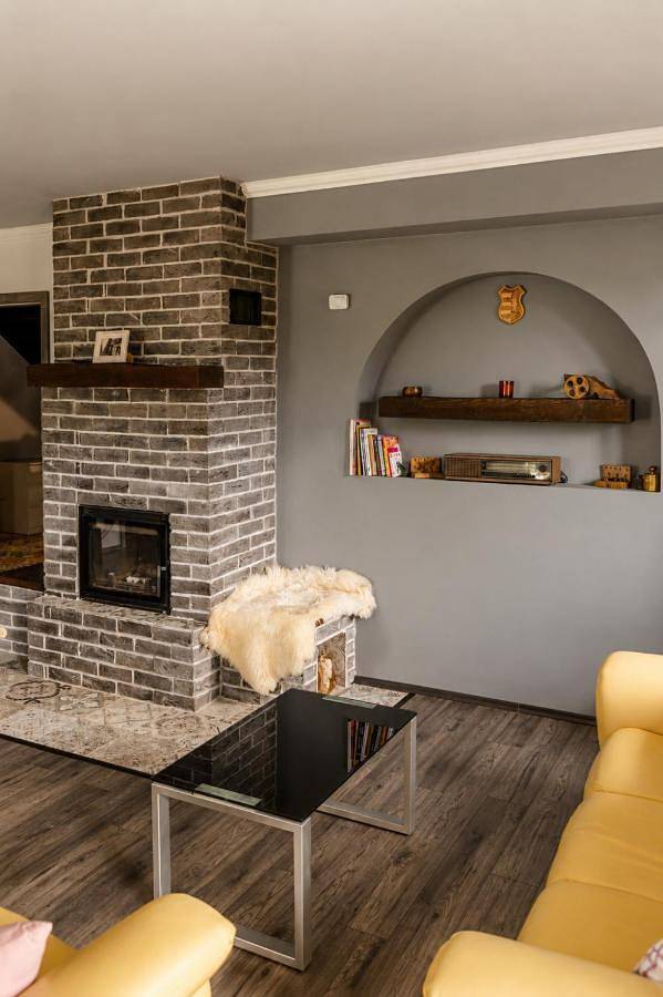 Gîte pour 22 personnes, avec jardin et terrasse ainsi que piscine et vue dans Pilisvorosvar - 2
