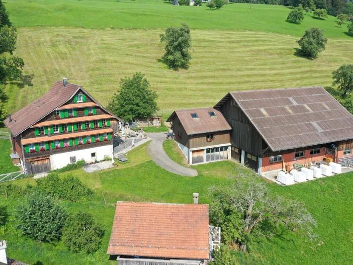 Bauernhof für 6 Personen, mit Garten und Ausblick sowie Seeblick in Kanton Zug