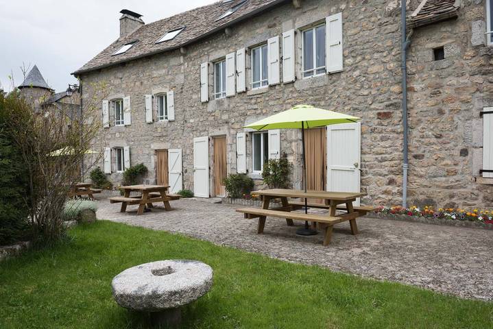 Gîte pour 5 personnes, avec Terrasse et Vue dans Les Monts-Verts