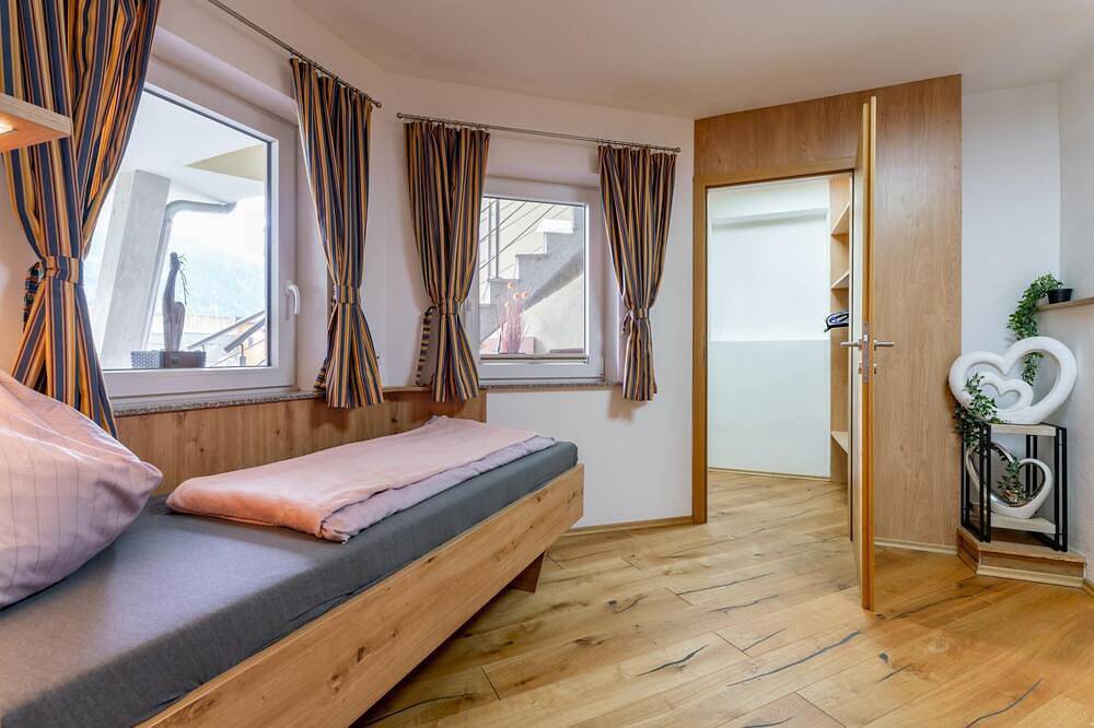 Ganze Wohnung, Ferienwohnung mit Terrasse im Salzburger Land in Stuhlfelden, Pinzgau