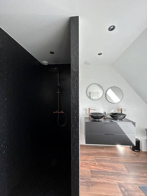 Location de vacances pour 8 personnes, avec terrasse dans Plage Kerler Fouesnant - 4