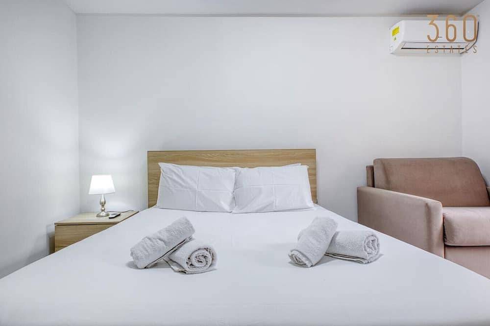 Geheel appartement, Paceville Energy Meets Comfort, 2Br Apt + Balcony! in Paceville, San Giljan