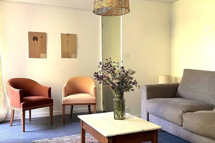 Gîte pour 10 personnes, avec jardin à Grézac - 2